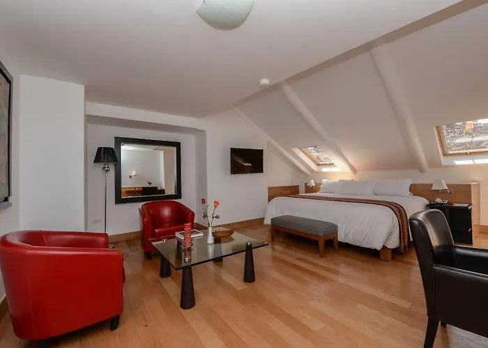 Hotel Plaza De Armas