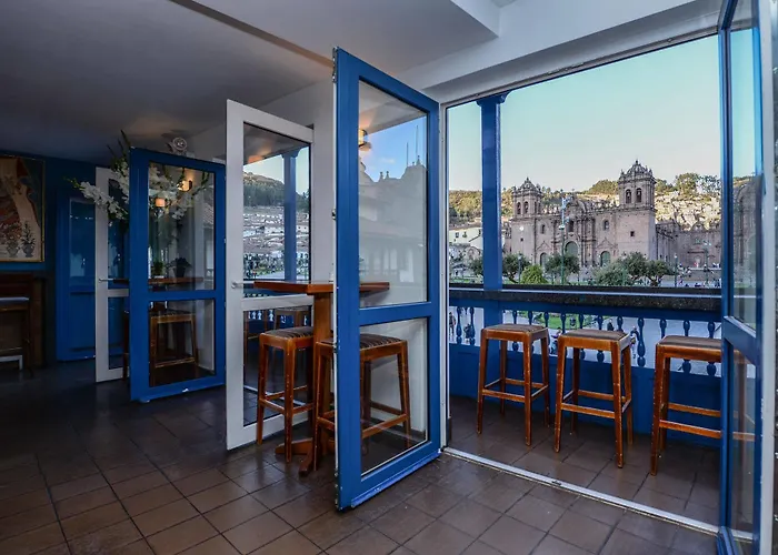 Hotel Plaza De Armas 3*